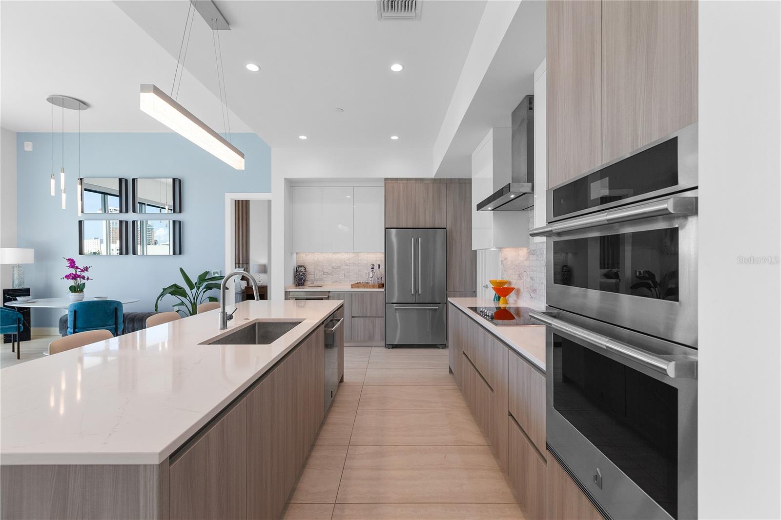 BAYSO SARASOTA - Residential