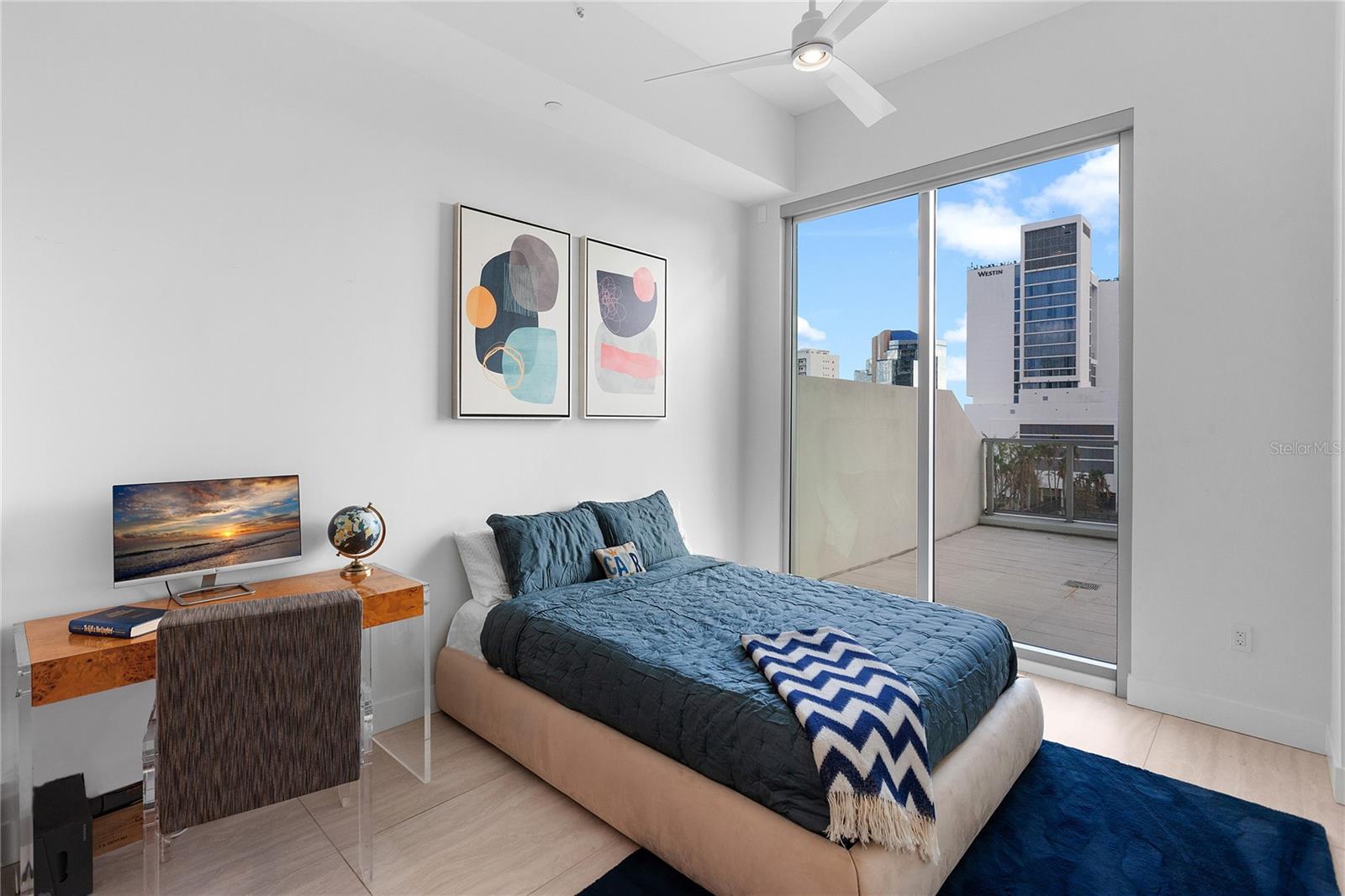 BAYSO SARASOTA - Residential