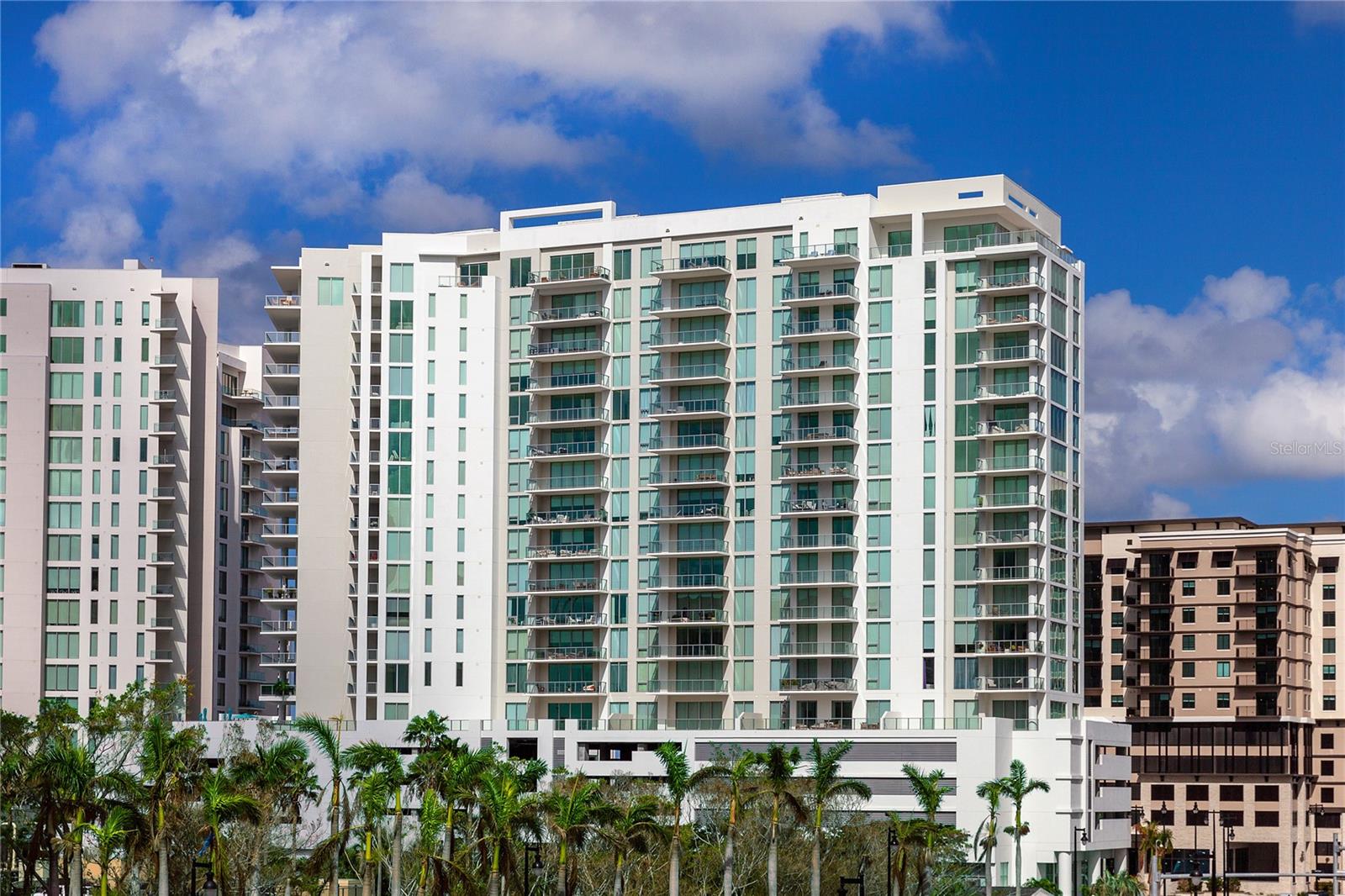 BAYSO SARASOTA - Residential