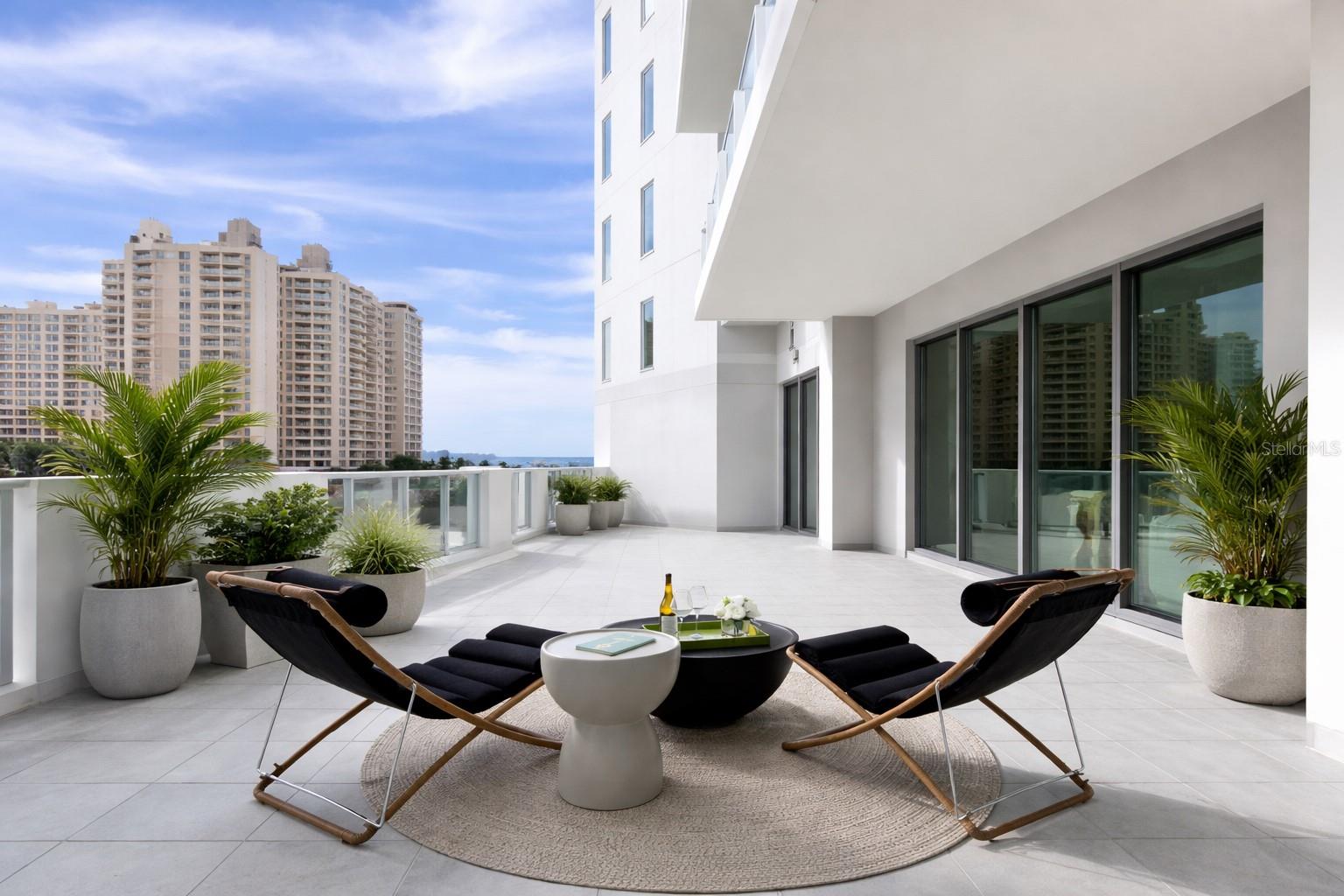 BAYSO SARASOTA - Residential