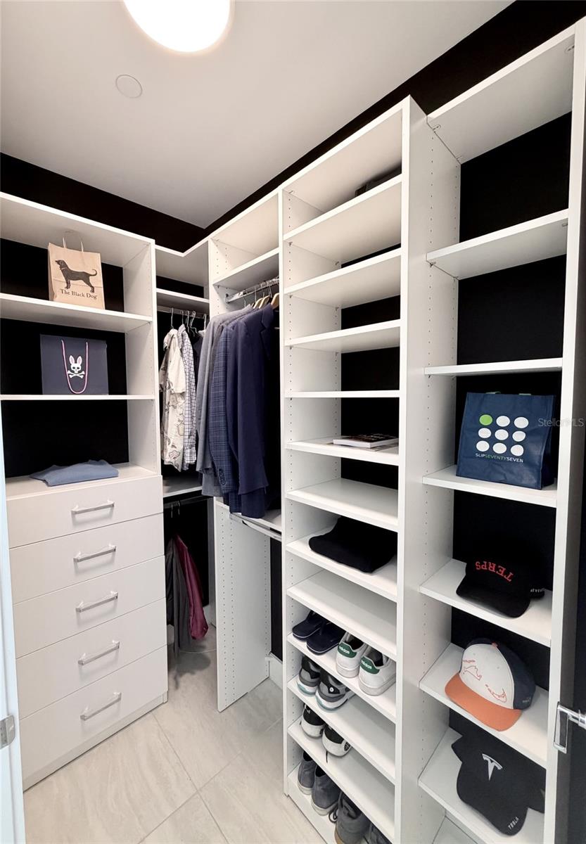 BAYSO SARASOTA - Residential