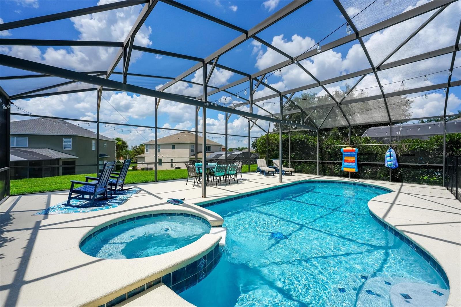 8521 PALM HARBOR DRIVE