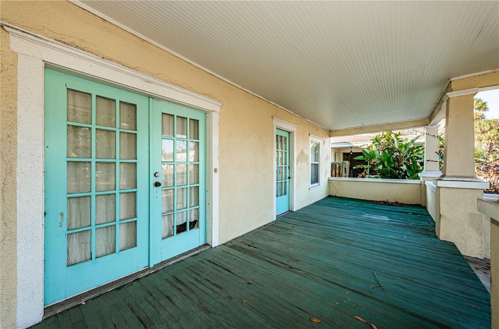 Photo of 138 10th Avenue NE, St Petersburg, FL 33701 (MLS # TB8475248)