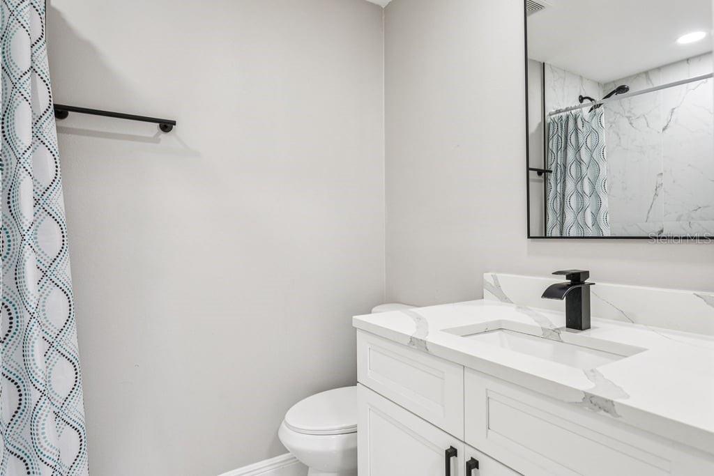 RIVIERA HEIGHTS - Residential Lease