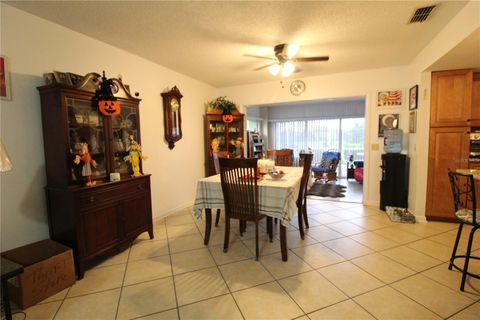 A home in WINTER HAVEN