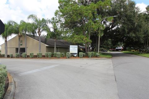 A home in WINTER HAVEN