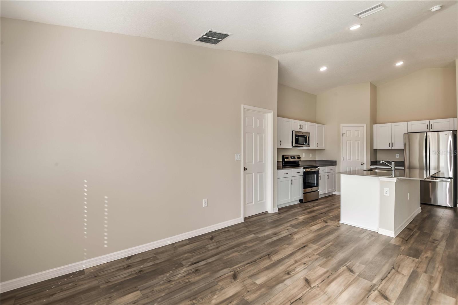 TWO RIVERS - Residential