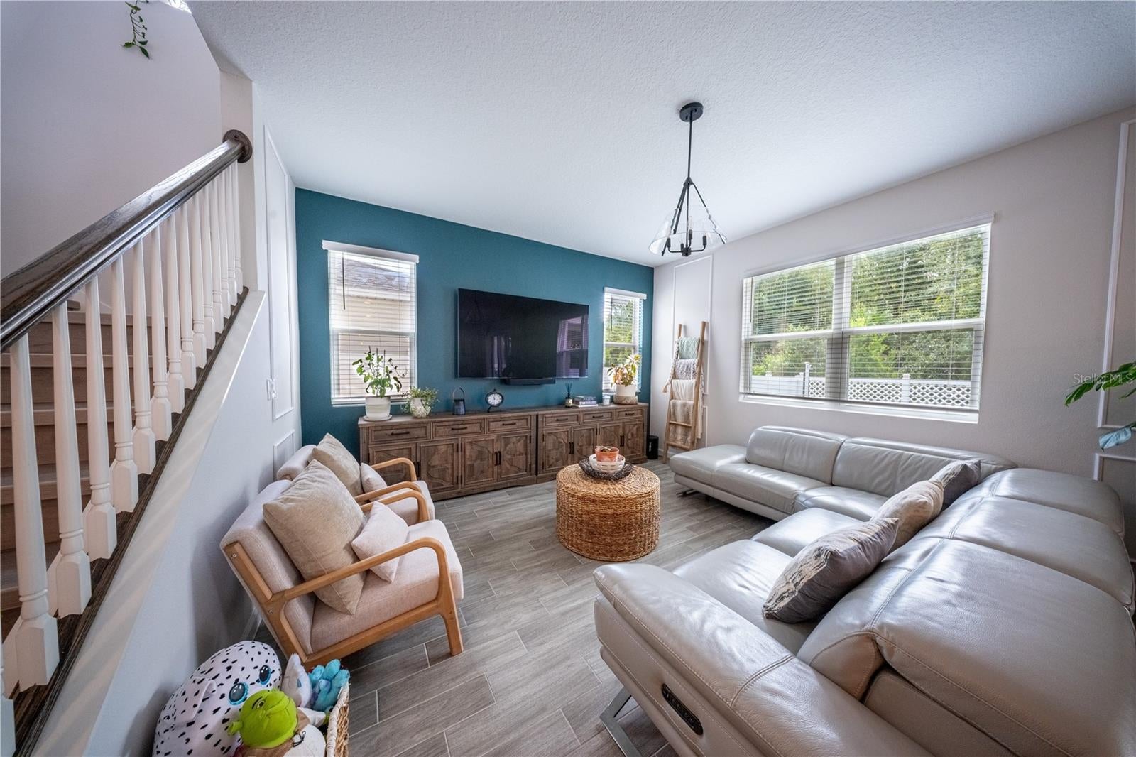 4210 SOUTHERN VISTA LOOP