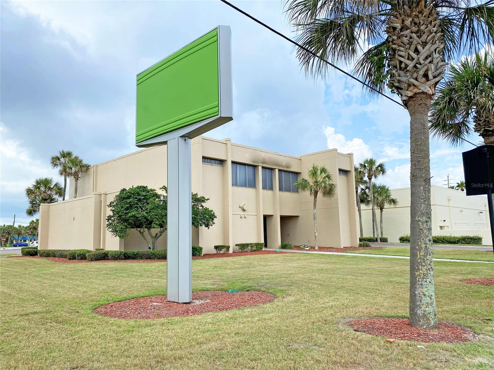 New Smyrna Beach - Commercial Sale