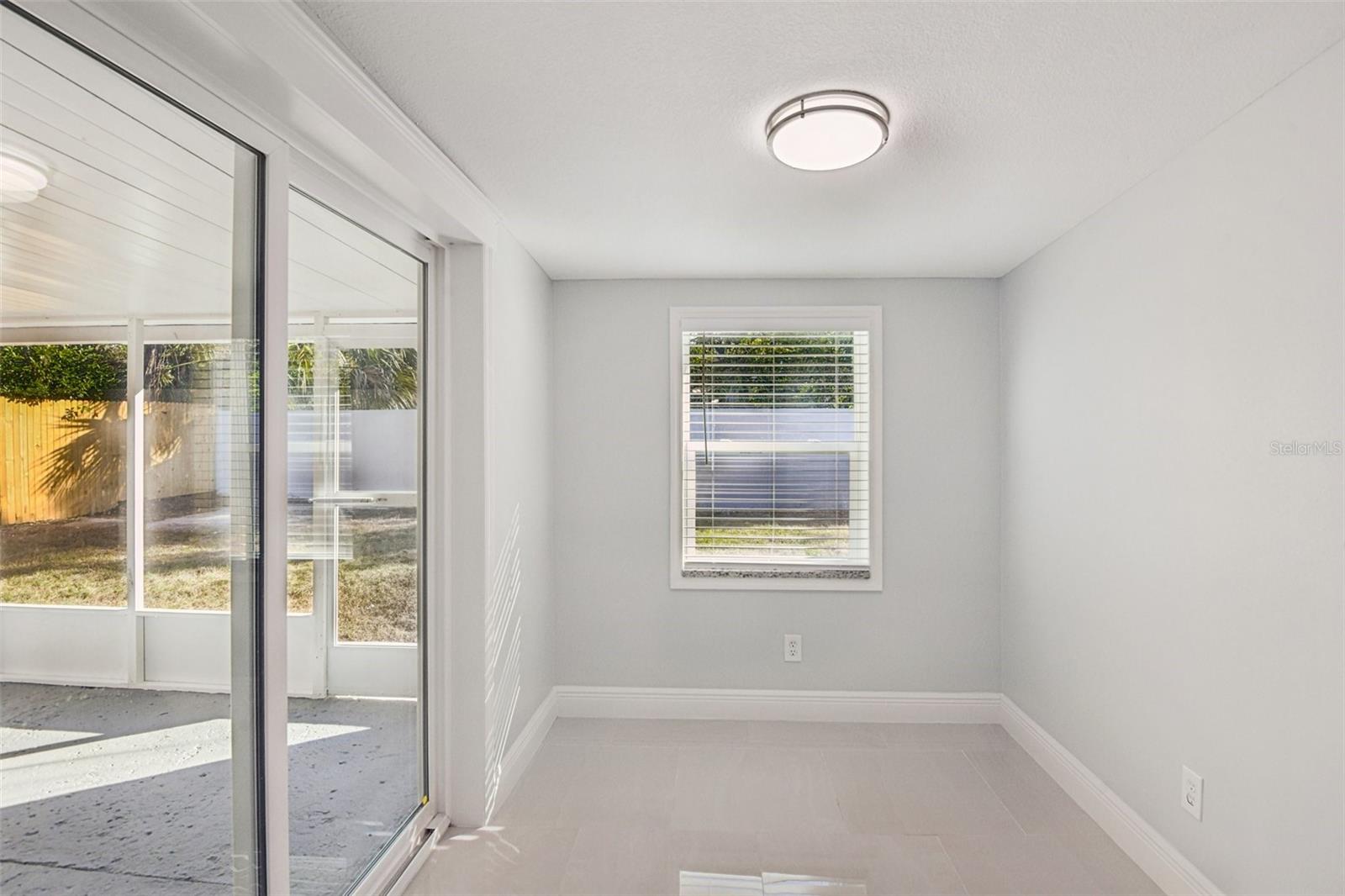 RAMONA PARK - Residential