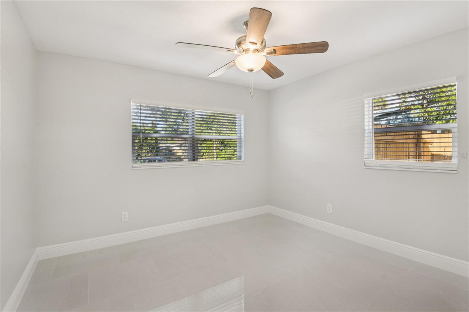 RAMONA PARK - Residential