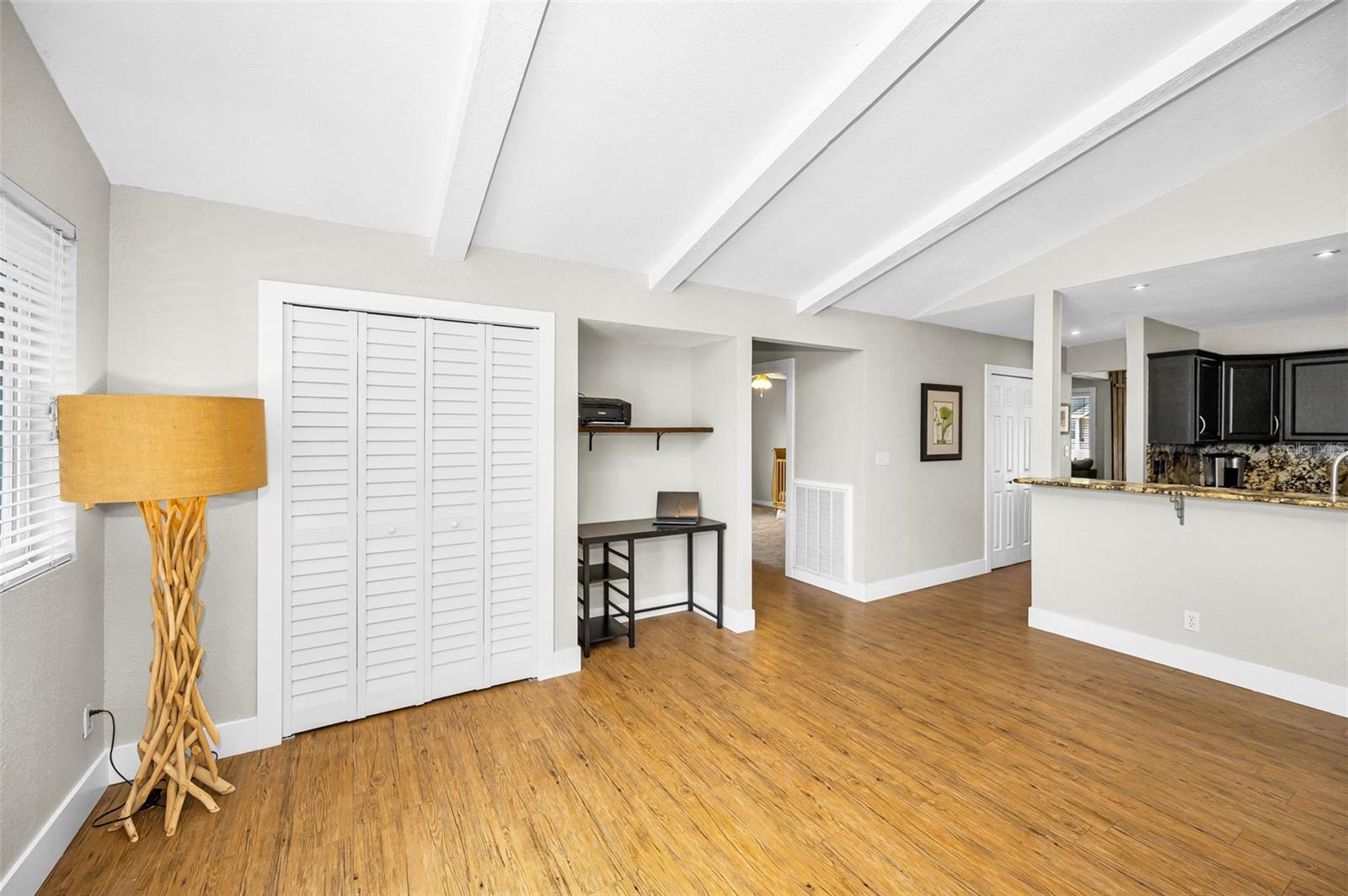 WHISPERING FOREST - Residential