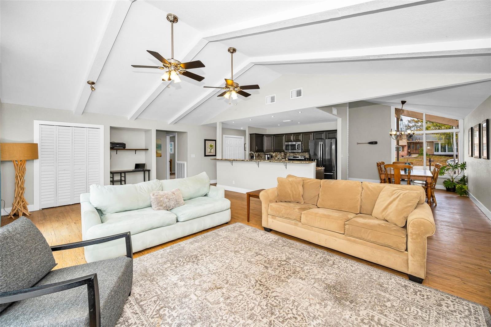 WHISPERING FOREST - Residential