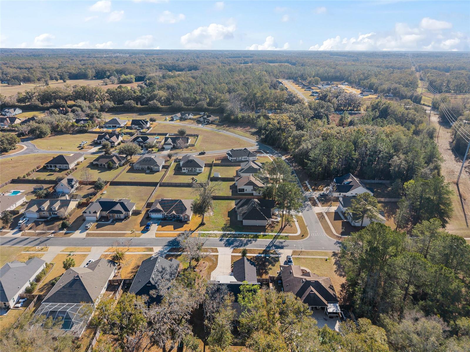 WESTON OAKS - Residential