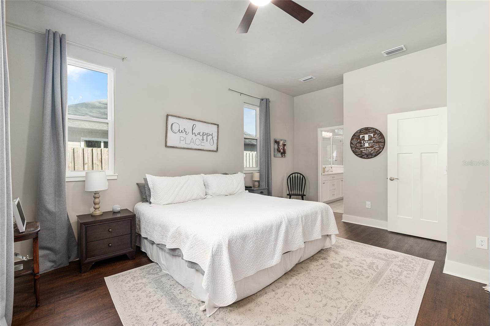 WESTON OAKS - Residential