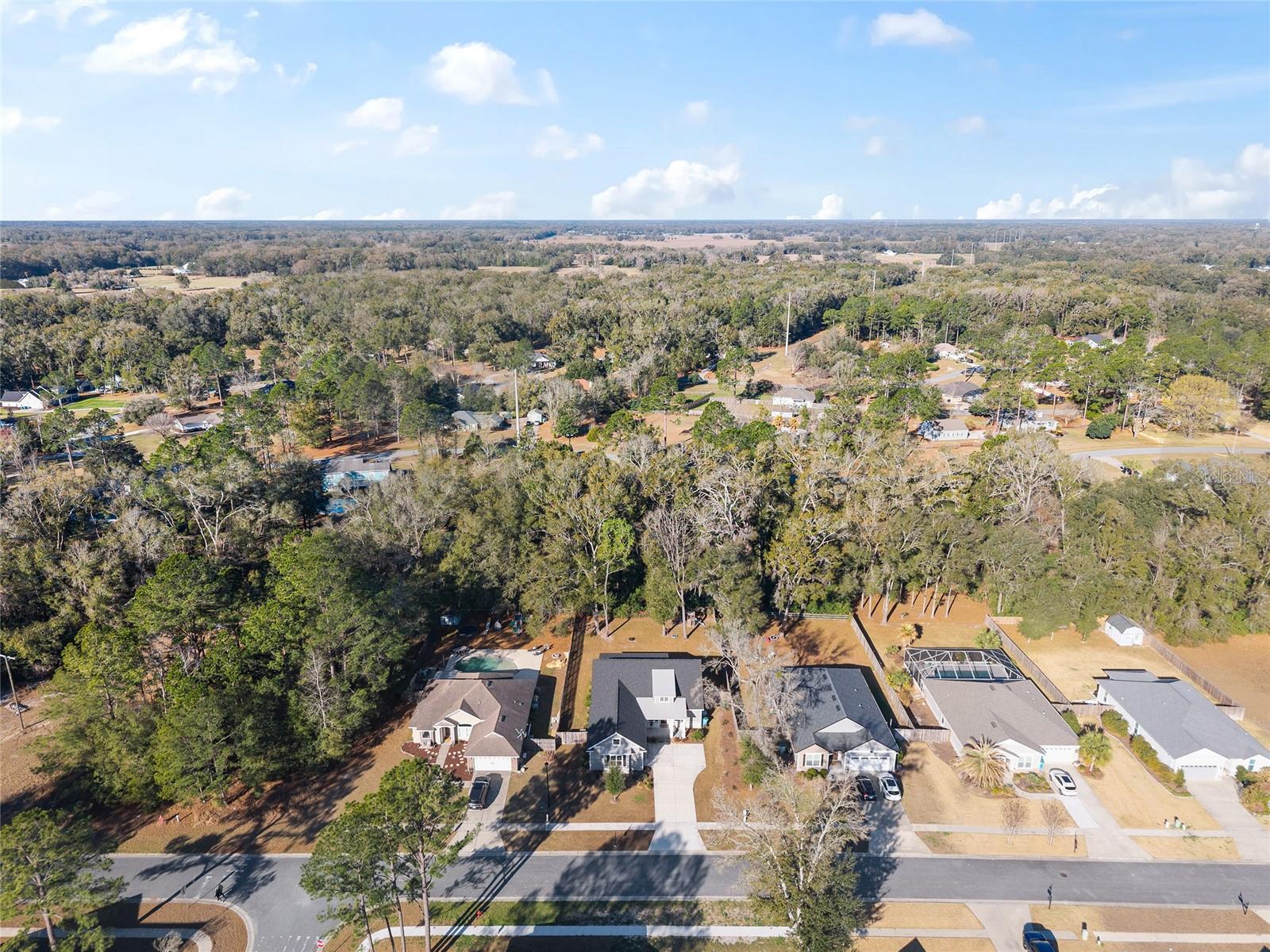 WESTON OAKS - Residential