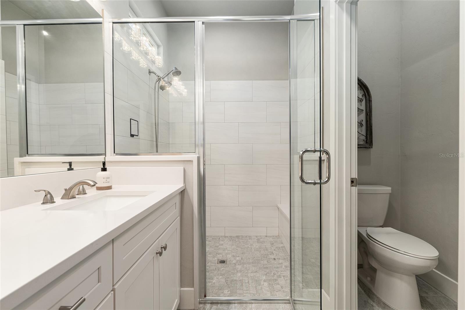 WESTON OAKS - Residential