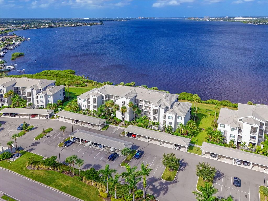 Photo of 910 Tidewater Shores Loop #102, Bradenton, FL 34208 (MLS # A4666818)