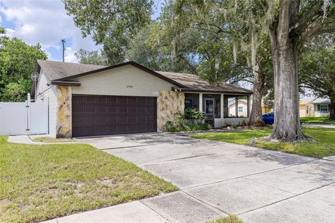 Photo of 6836 Massa Court, Orlando, FL 32810 (MLS # O6341549) Photo of 6836 Massa Court, Orlando, FL 32810 (MLS # O6341549)