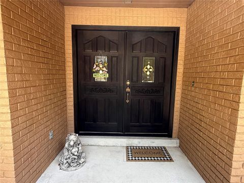 Tiny photo for 9901 SW 67th Terrace, Ocala, FL 34476 (MLS # OM708424)