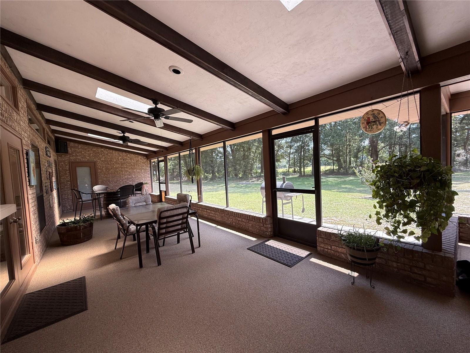 COUNTRYSIDE FARMS - Residential