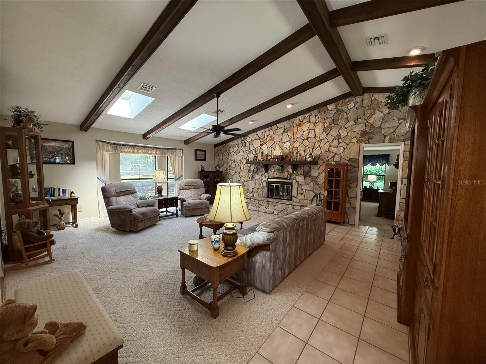 COUNTRYSIDE FARMS - Residential