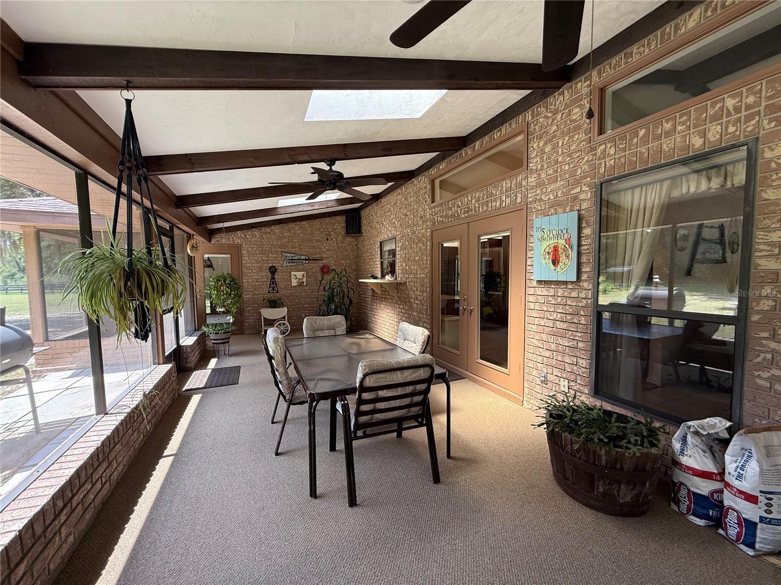 COUNTRYSIDE FARMS - Residential