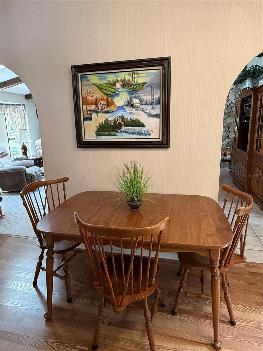 COUNTRYSIDE FARMS - Residential