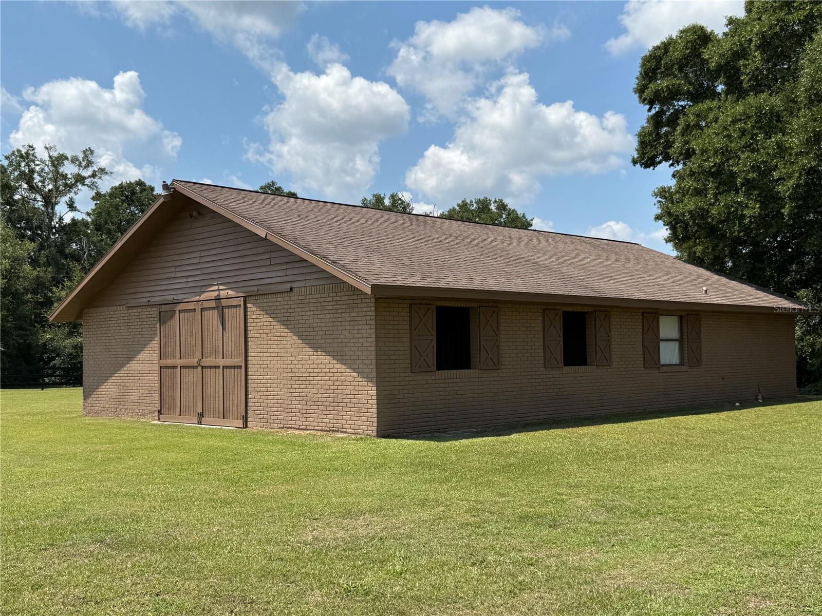 COUNTRYSIDE FARMS - Residential