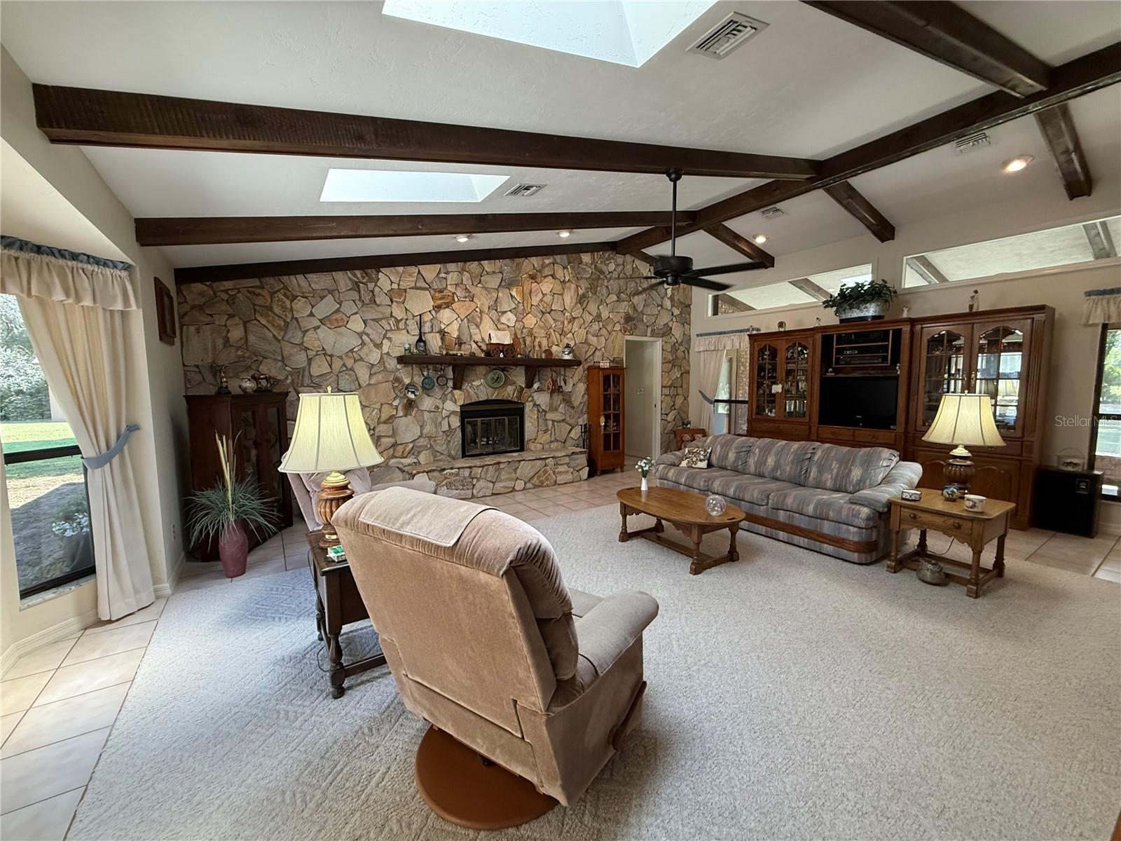 COUNTRYSIDE FARMS - Residential
