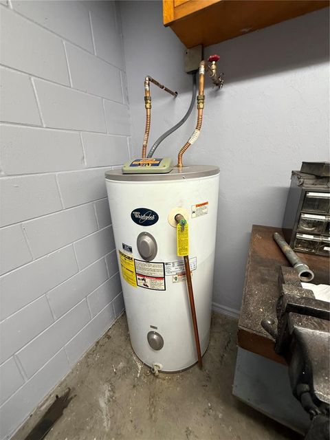 Tiny photo for 9901 SW 67th Terrace, Ocala, FL 34476 (MLS # OM708424)