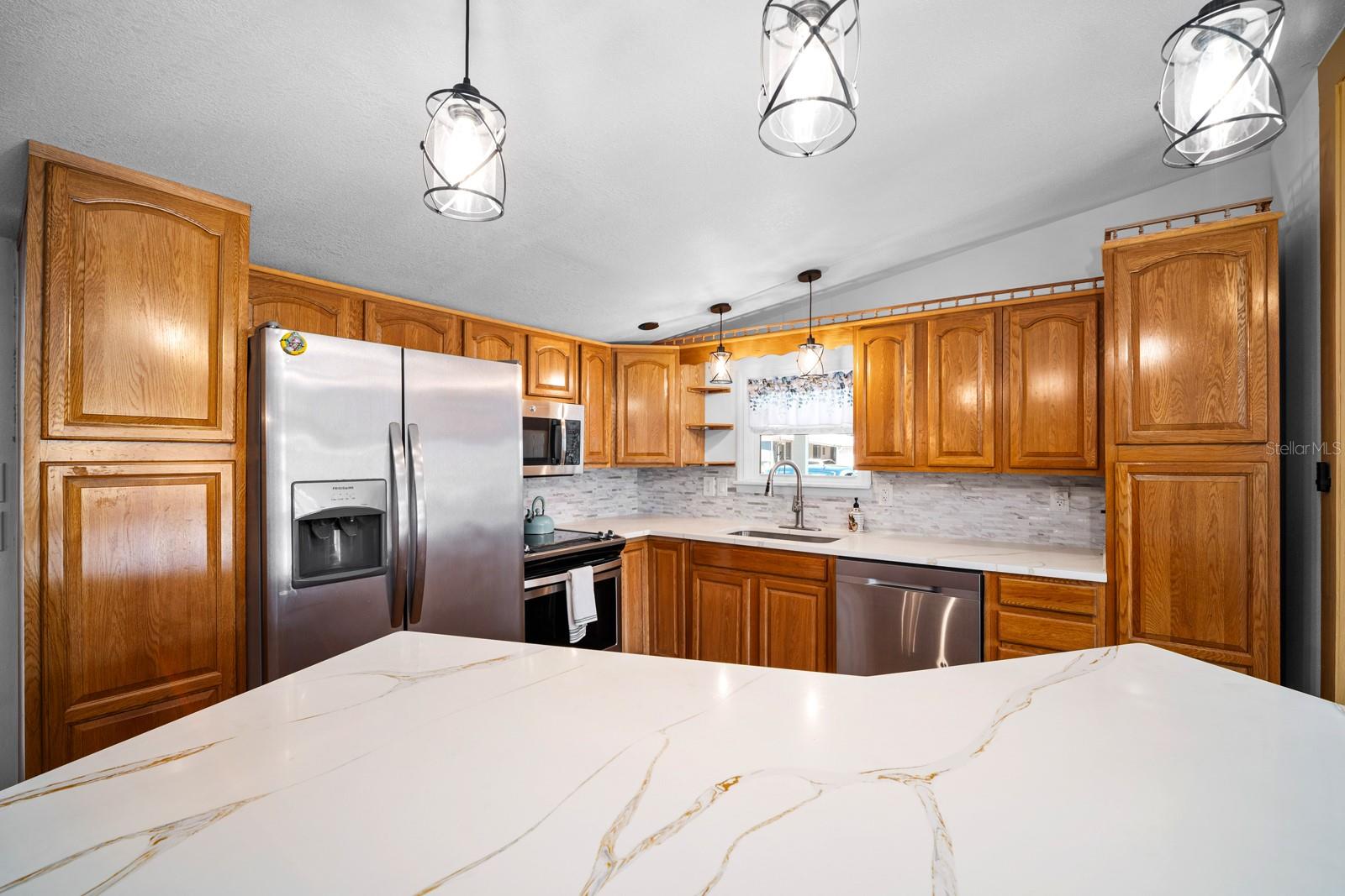 9128 OTTER PASS
