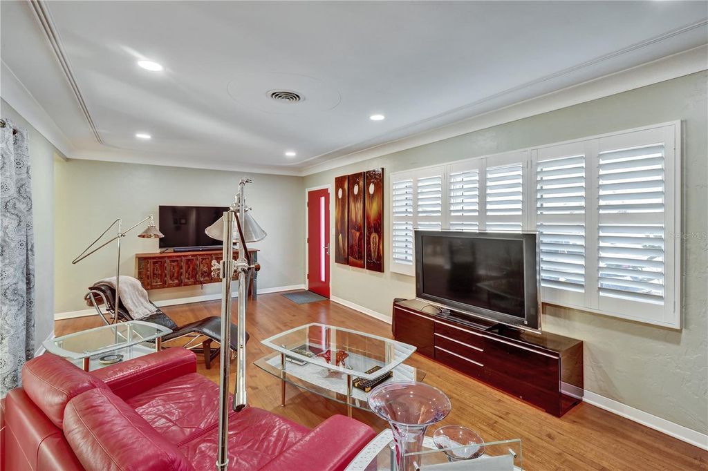 Photo of 4660 22nd Avenue S, St Petersburg, FL 33711 (MLS # TB8459075)