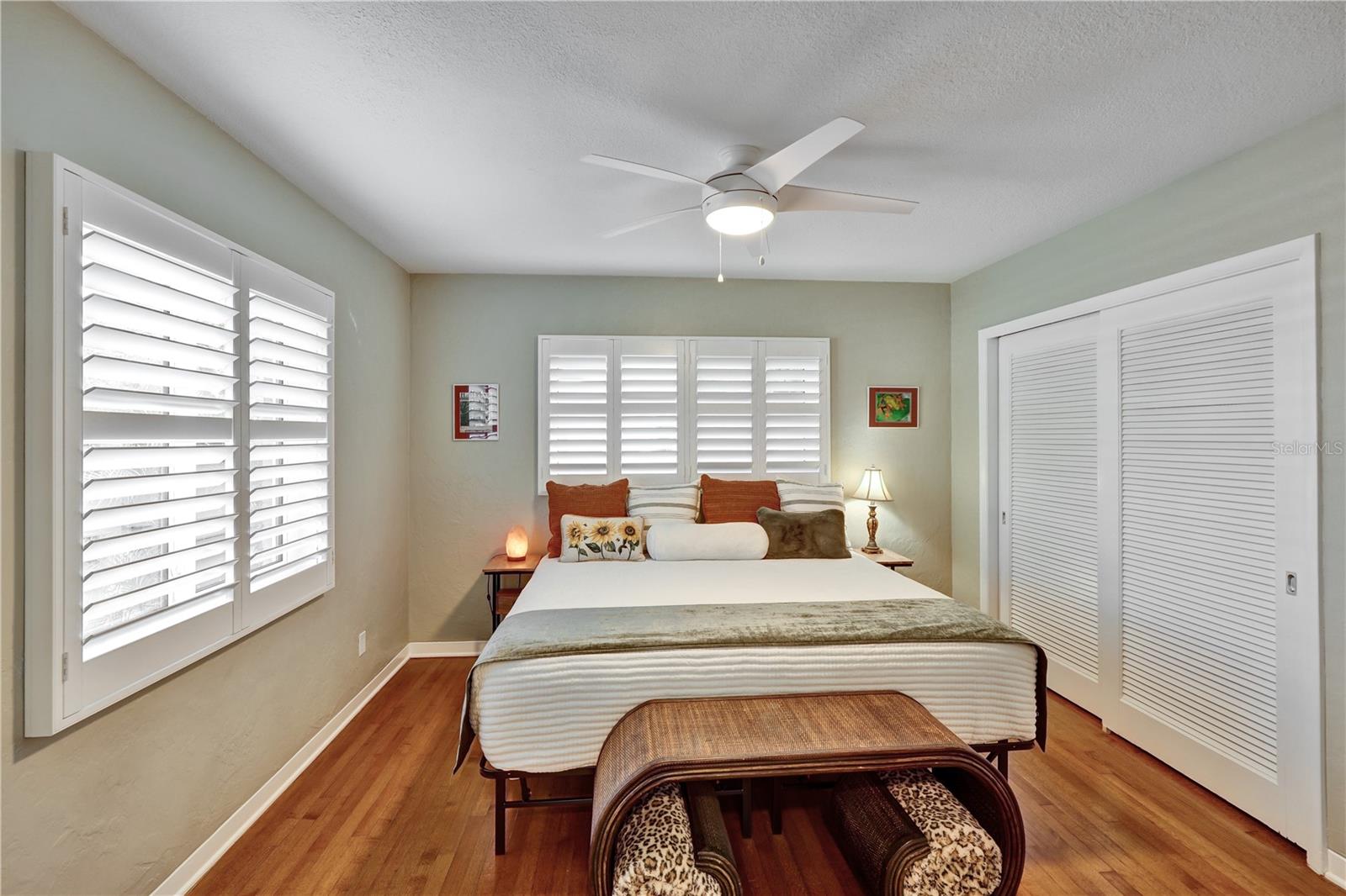 WEST SHADOW LAWN - Residential