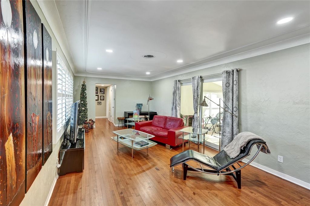 Photo of 4660 22nd Avenue S, St Petersburg, FL 33711 (MLS # TB8459075)