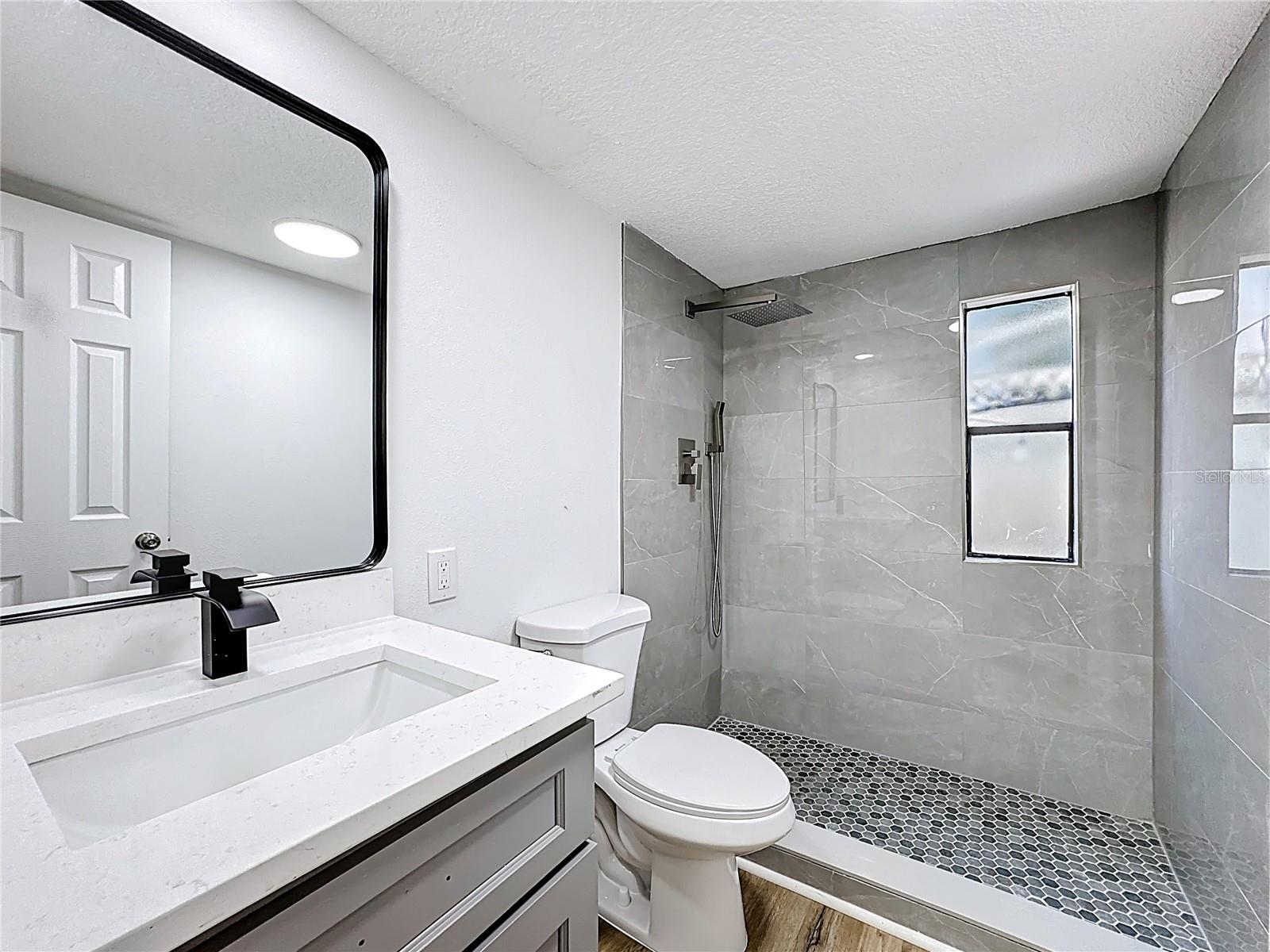 MONTVERDE HILLS - Residential