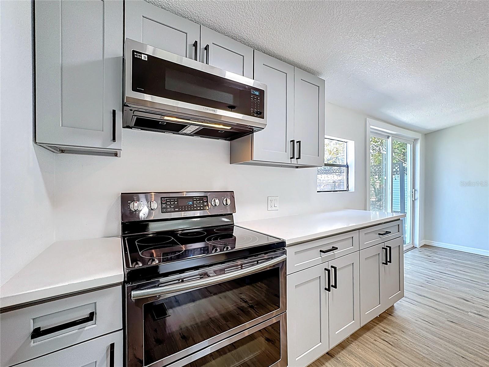 MONTVERDE HILLS - Residential