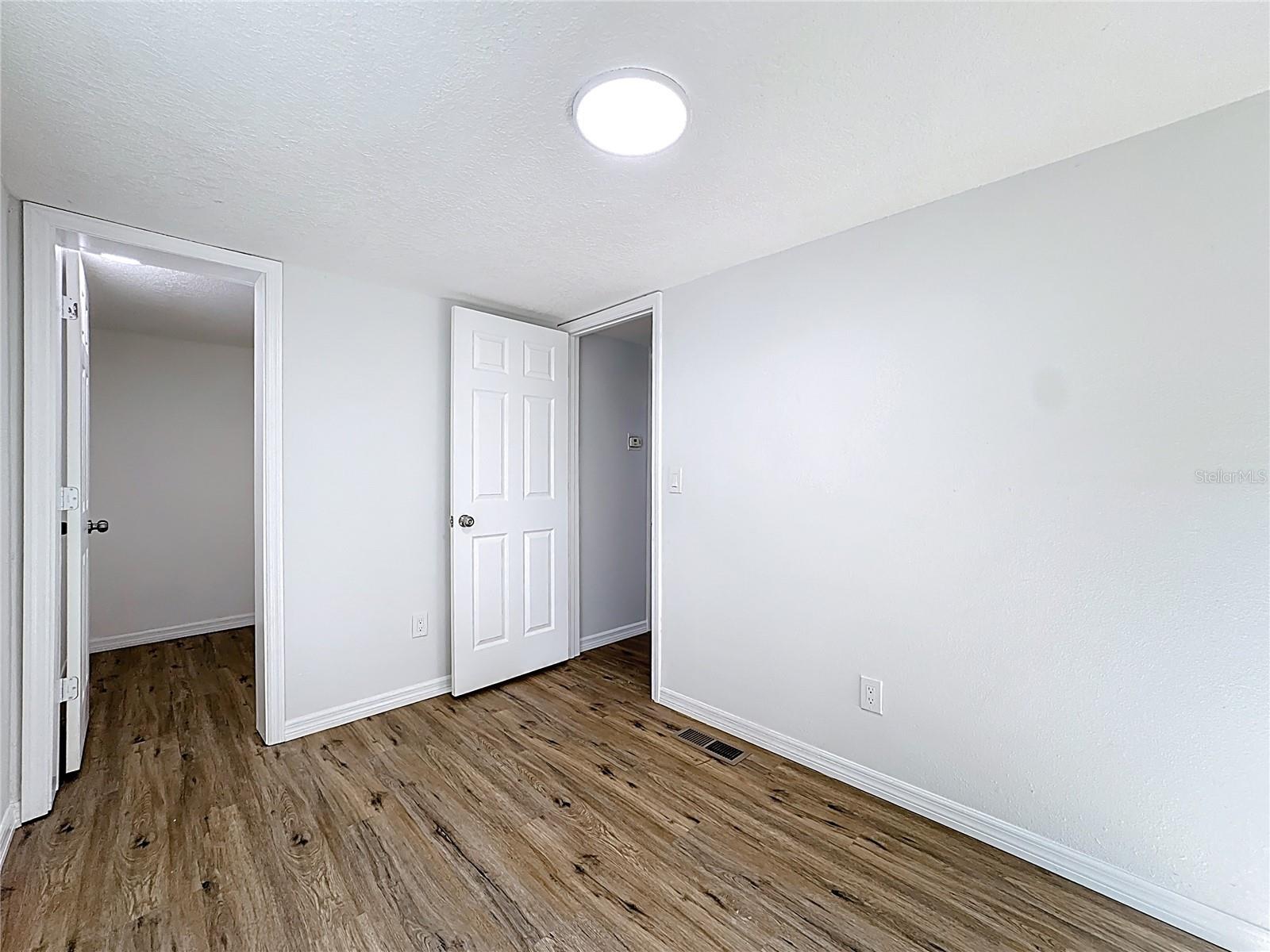 MONTVERDE HILLS - Residential