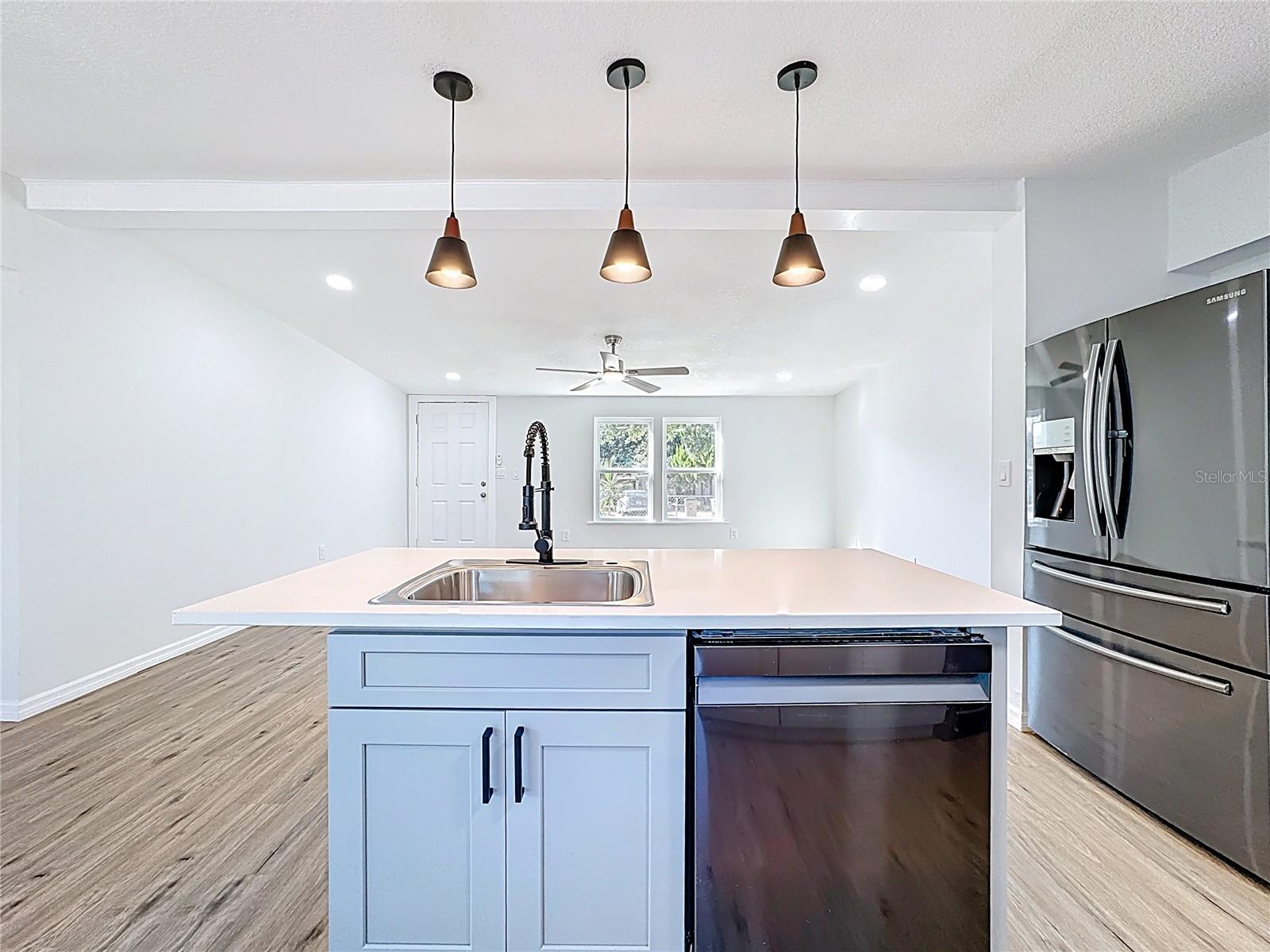 MONTVERDE HILLS - Residential