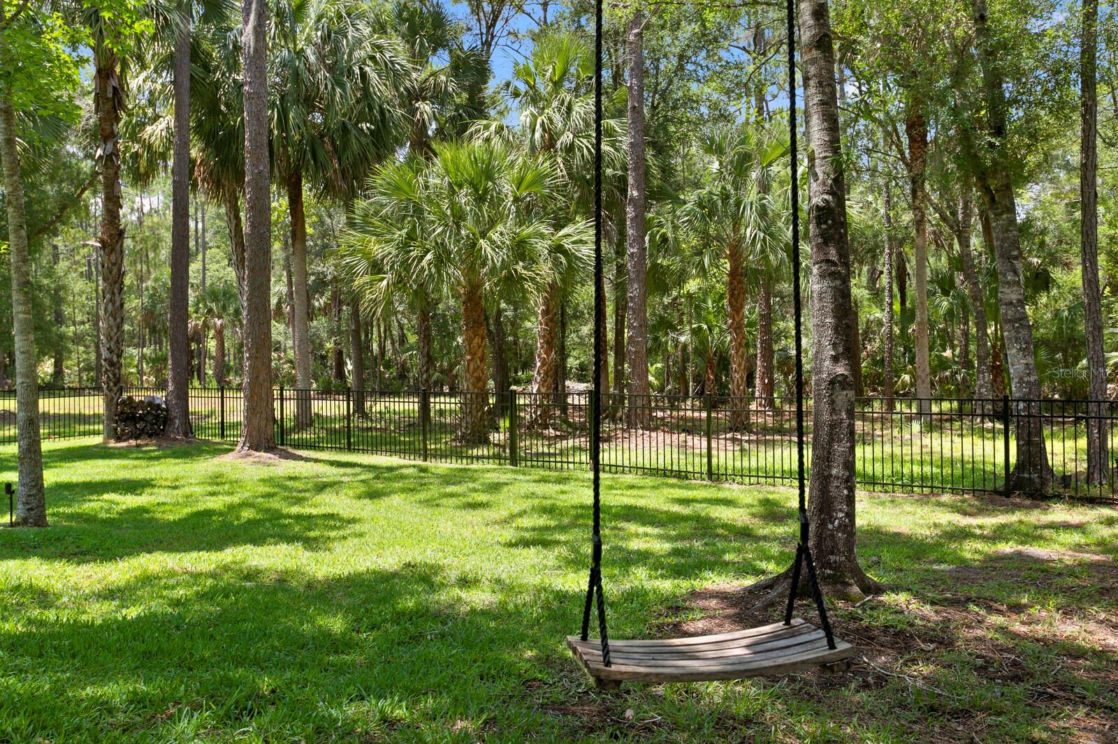 TAMPA PALMS AREA 4 PRCL 16 - Residential