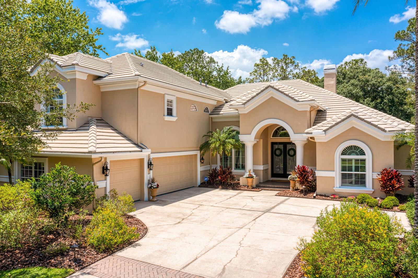 TAMPA PALMS AREA 4 PRCL 16 - Residential