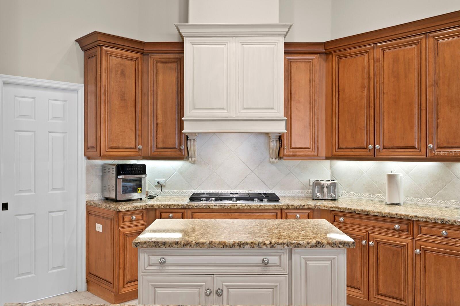 TAMPA PALMS AREA 4 PRCL 16 - Residential