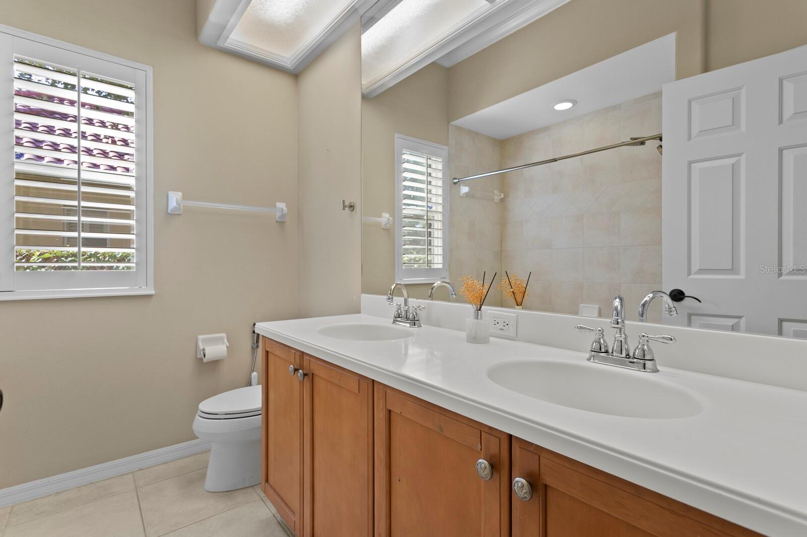 TAMPA PALMS AREA 4 PRCL 16 - Residential