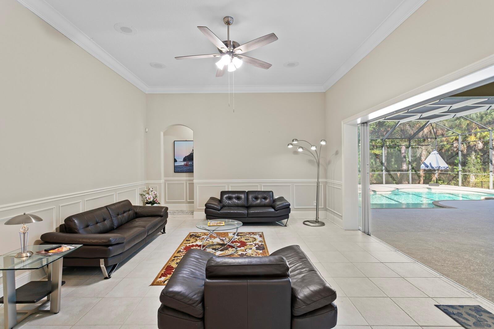 TAMPA PALMS AREA 4 PRCL 16 - Residential