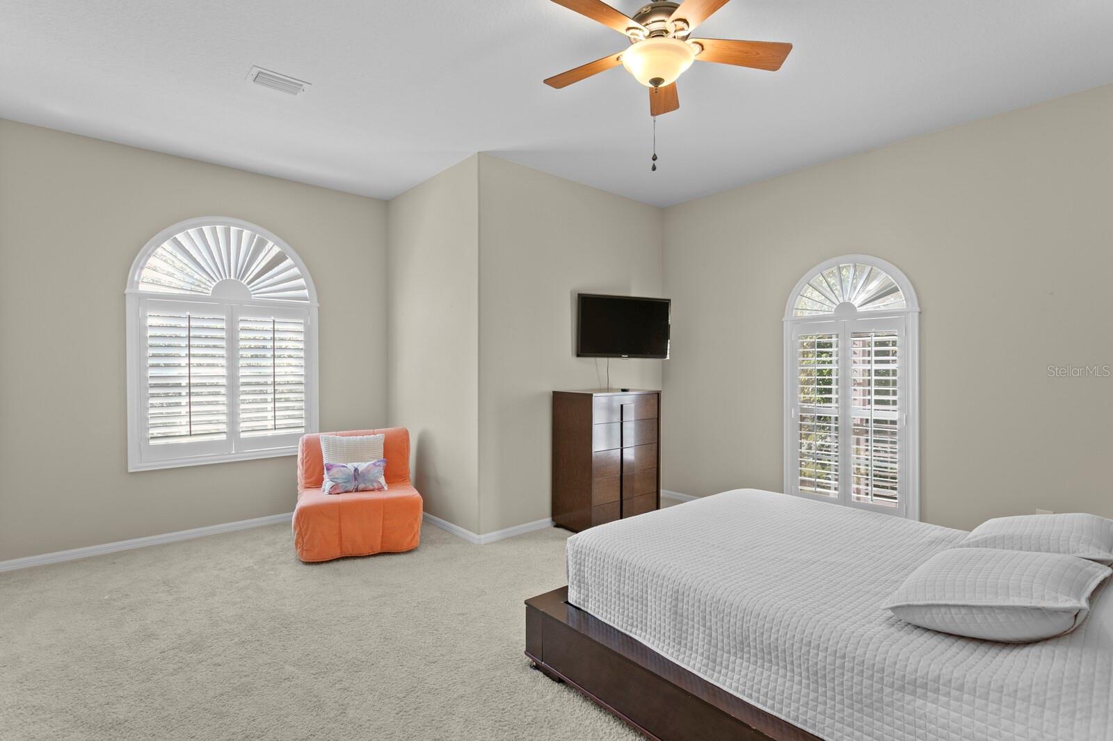 TAMPA PALMS AREA 4 PRCL 16 - Residential