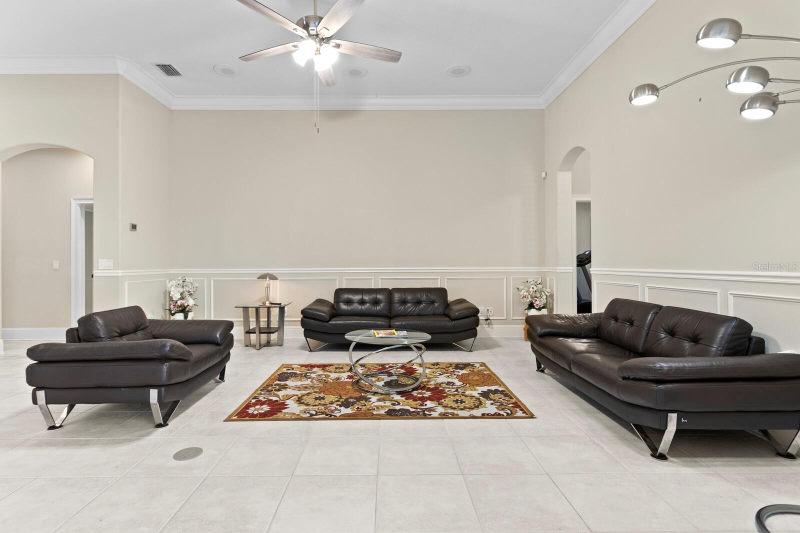 TAMPA PALMS AREA 4 PRCL 16 - Residential