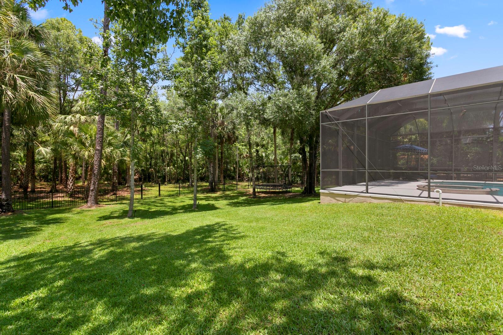 TAMPA PALMS AREA 4 PRCL 16 - Residential