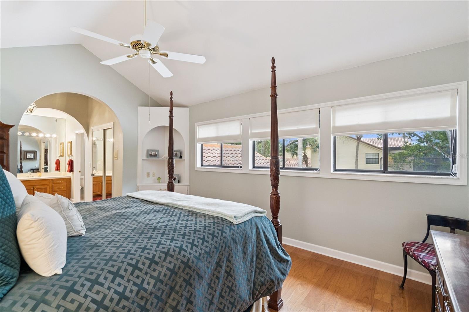 VILLA D ESTE AT SWEETWATER COUNTRY - Residential