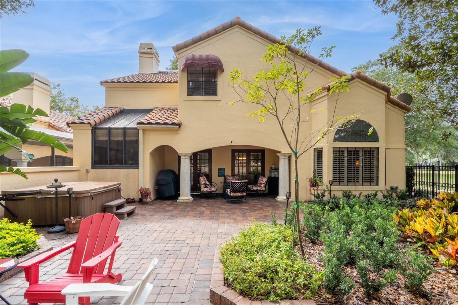 VILLA D ESTE AT SWEETWATER COUNTRY - Residential