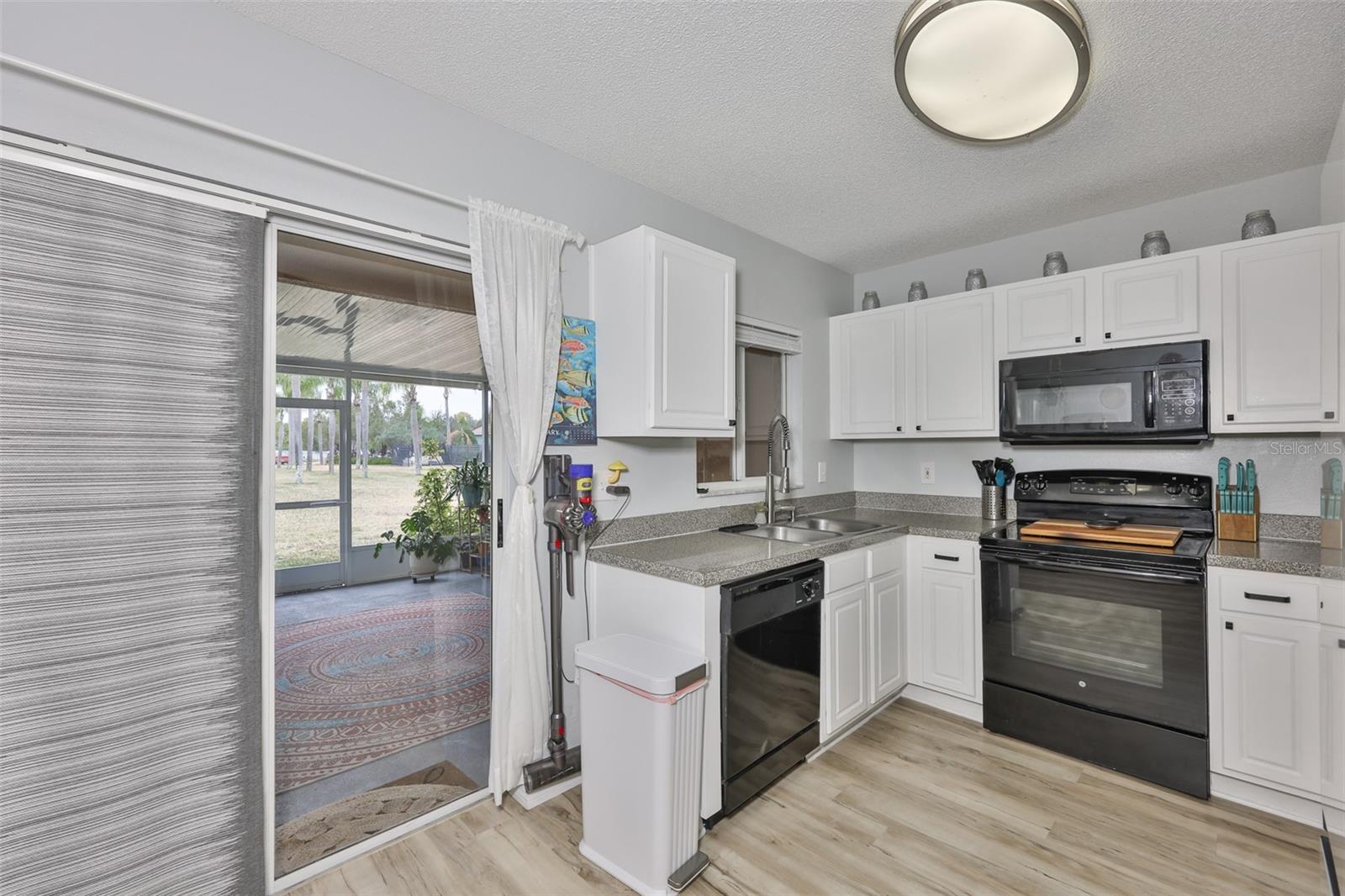 PROVIDENCE TWNHMS PH 3 - Residential